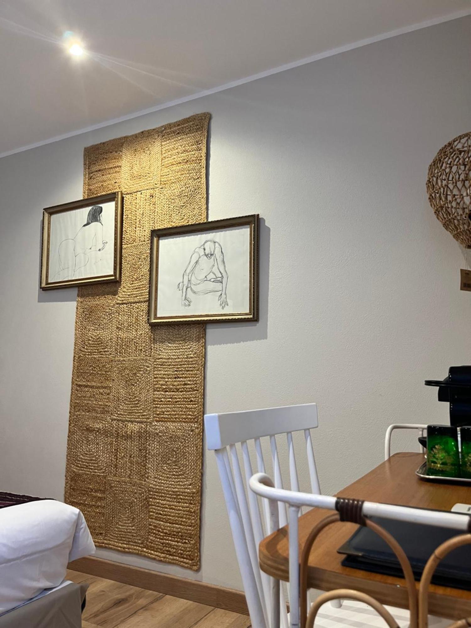 Irin Hotel อองทีบส์ ภายนอก รูปภาพ