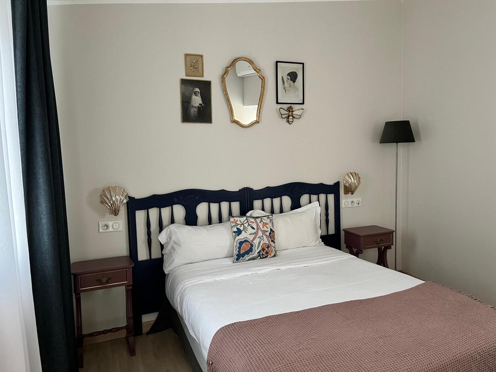 Irin Hotel อองทีบส์ ภายนอก รูปภาพ